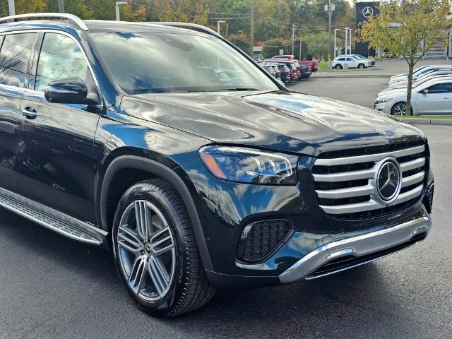 2025 Mercedes-Benz GLS 450