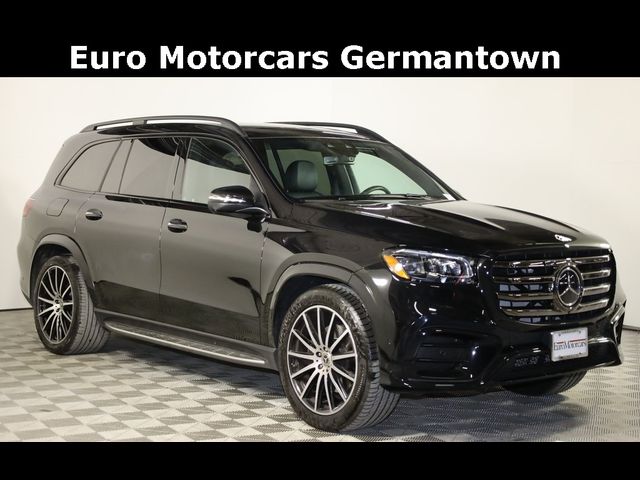 2025 Mercedes-Benz GLS 450