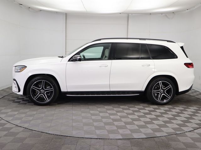 2025 Mercedes-Benz GLS 450