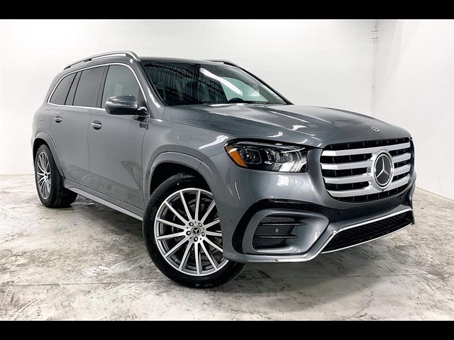 2025 Mercedes-Benz GLS 450