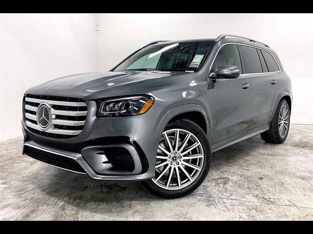 2025 Mercedes-Benz GLS 450