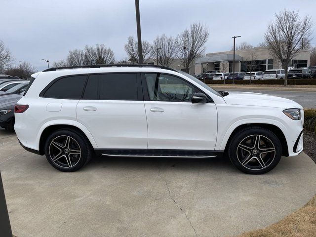 2025 Mercedes-Benz GLS 450