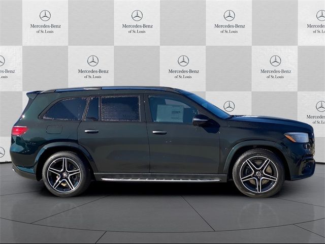 2025 Mercedes-Benz GLS 450