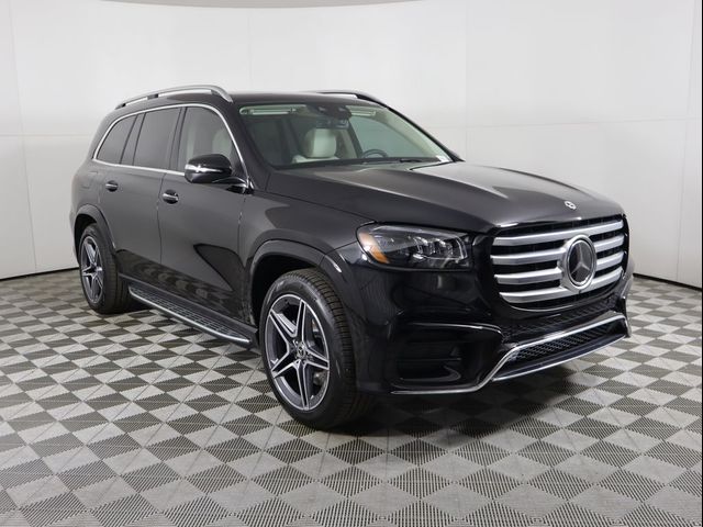 2025 Mercedes-Benz GLS 450