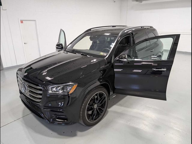 2025 Mercedes-Benz GLS 450