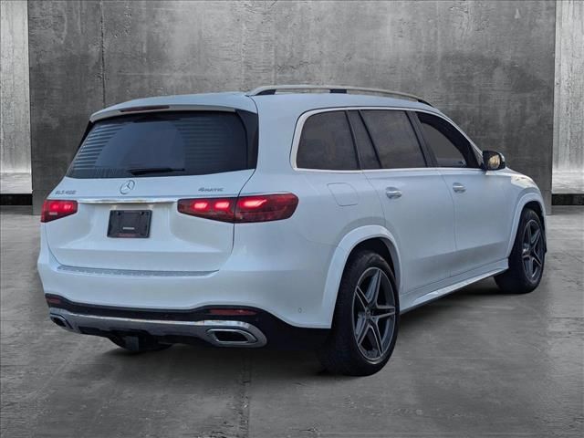 2025 Mercedes-Benz GLS 450