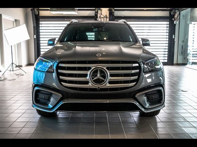 2025 Mercedes-Benz GLS 450