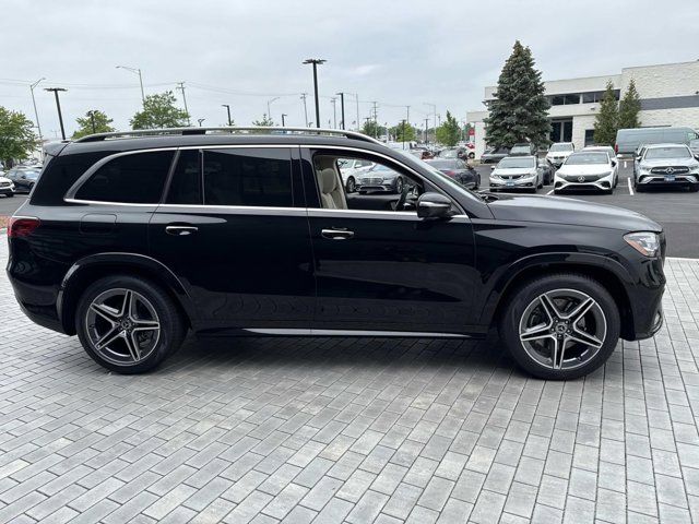 2025 Mercedes-Benz GLS 450