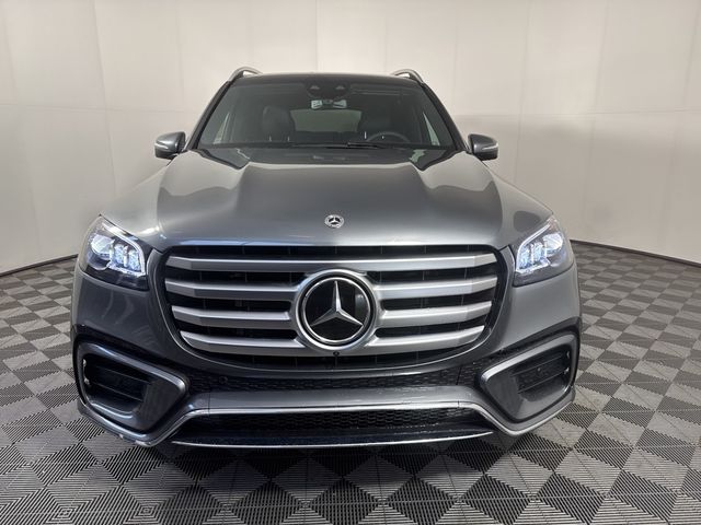 2025 Mercedes-Benz GLS 450