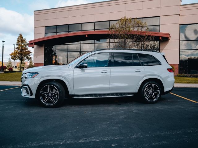 2025 Mercedes-Benz GLS 450