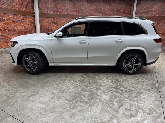 2025 Mercedes-Benz GLS 450