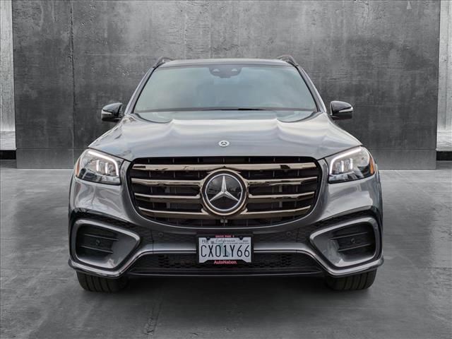 2025 Mercedes-Benz GLS 450