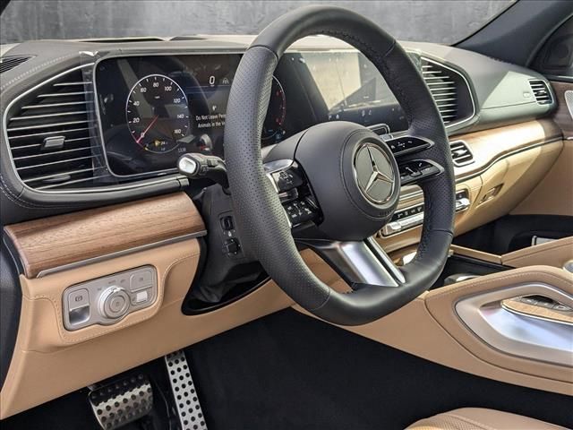 2025 Mercedes-Benz GLS 450