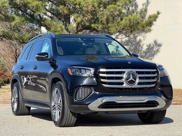 2025 Mercedes-Benz GLS 450