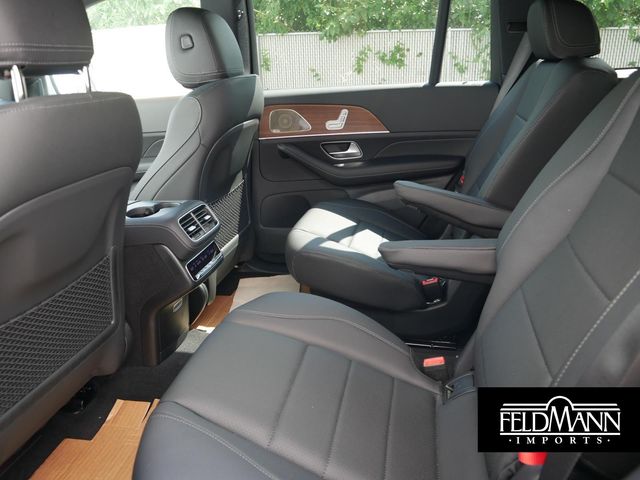 2025 Mercedes-Benz GLS 450