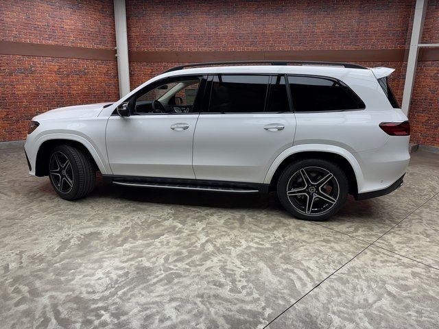 2025 Mercedes-Benz GLS 450