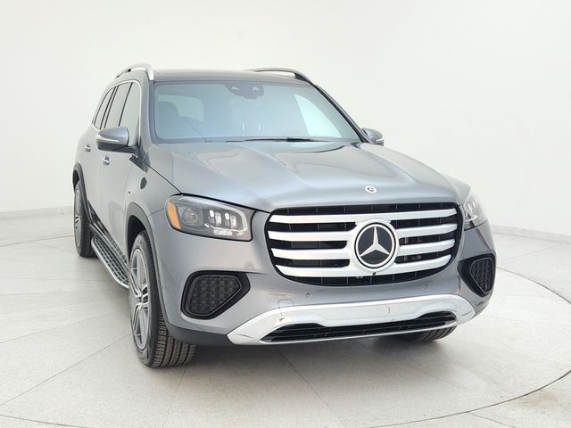 2025 Mercedes-Benz GLS 450