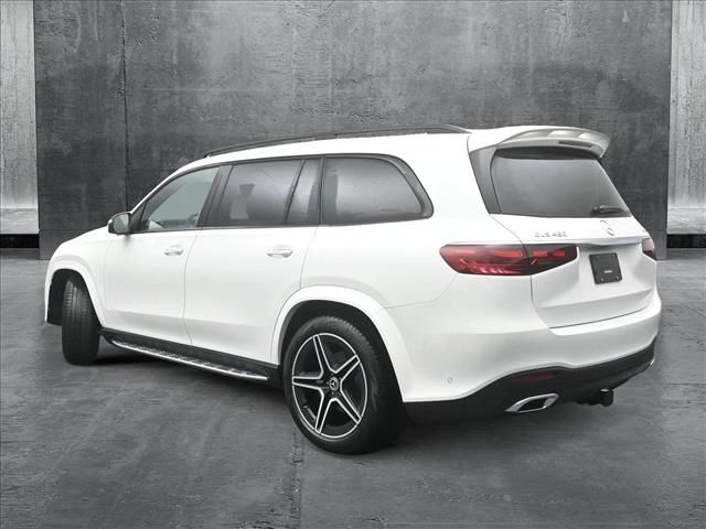 2025 Mercedes-Benz GLS 450