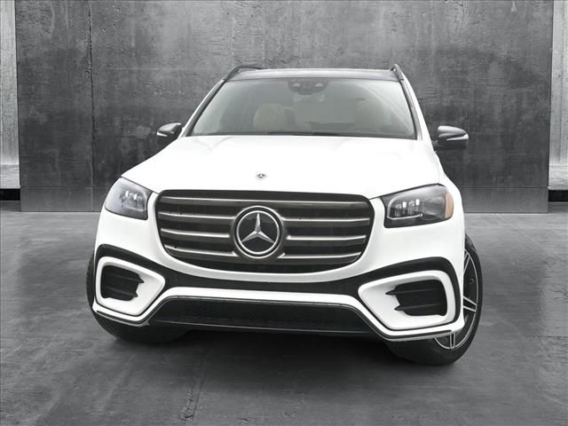 2025 Mercedes-Benz GLS 450