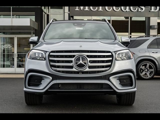 2025 Mercedes-Benz GLS 450