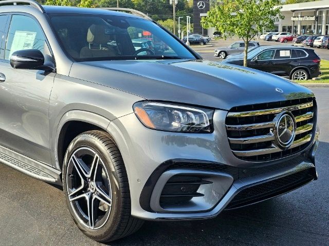 2025 Mercedes-Benz GLS 450