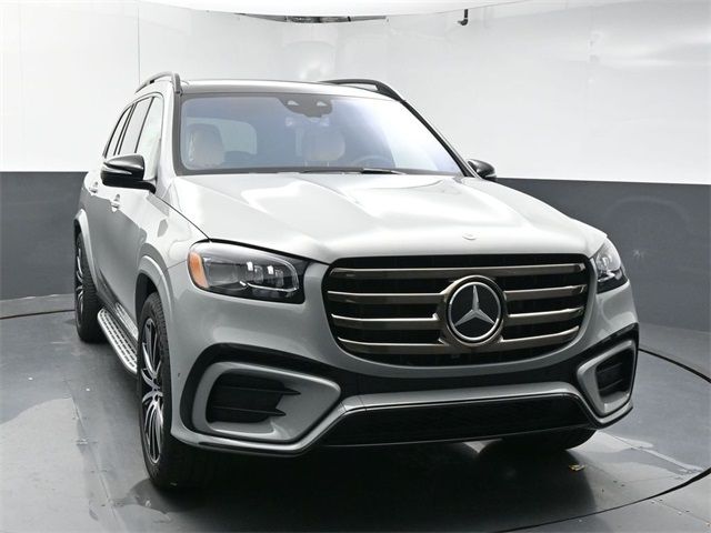 2025 Mercedes-Benz GLS 450