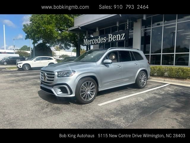 2025 Mercedes-Benz GLS 450