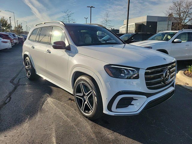 2025 Mercedes-Benz GLS 450