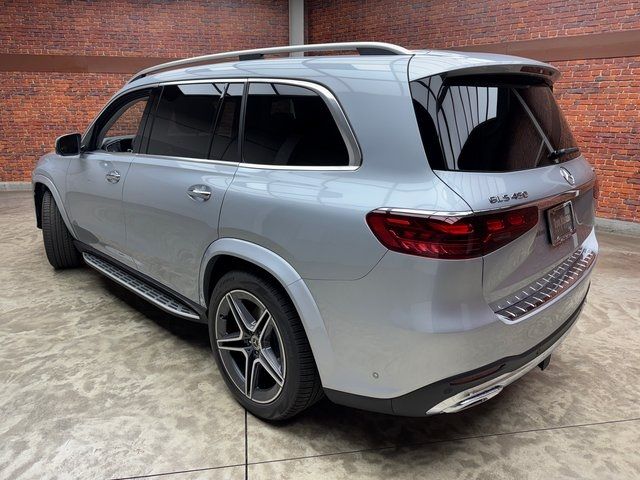 2025 Mercedes-Benz GLS 450