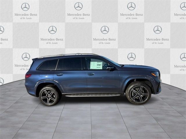 2025 Mercedes-Benz GLS 450