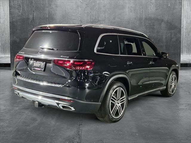 2025 Mercedes-Benz GLS 450