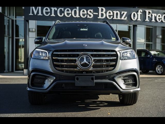 2025 Mercedes-Benz GLS 450