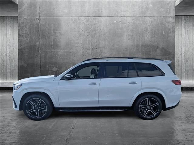 2025 Mercedes-Benz GLS 450