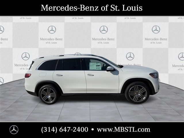 2025 Mercedes-Benz GLS 450