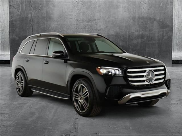 2025 Mercedes-Benz GLS 450
