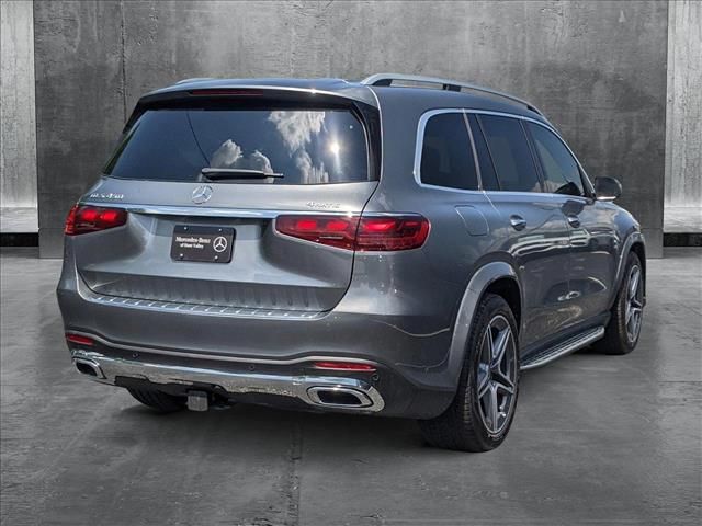 2025 Mercedes-Benz GLS 450