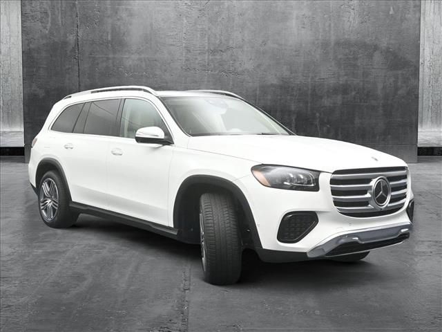 2025 Mercedes-Benz GLS 450