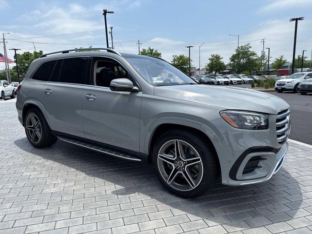 2025 Mercedes-Benz GLS 450