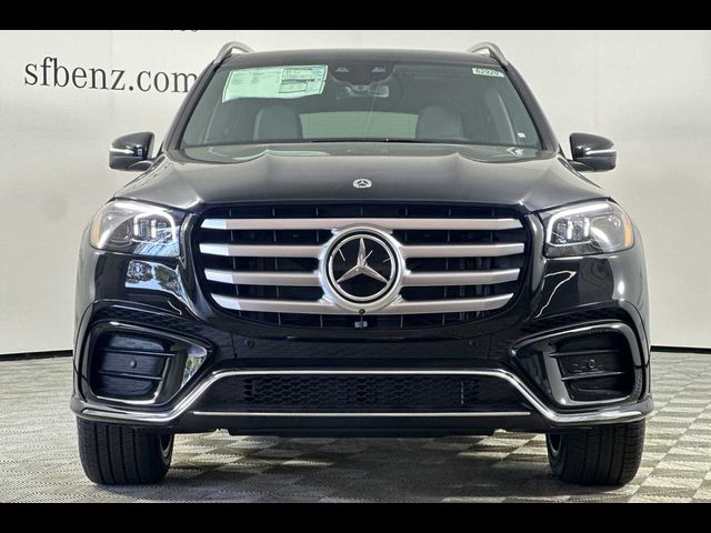 2025 Mercedes-Benz GLS 450