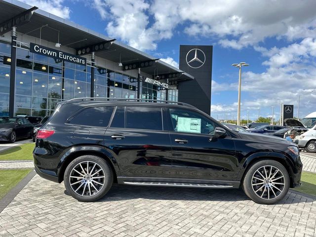 2025 Mercedes-Benz GLS 450