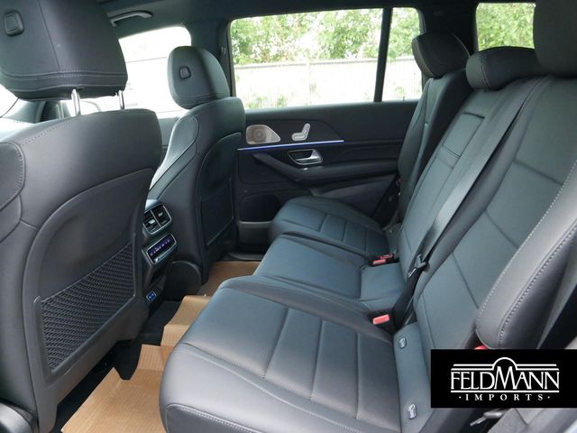 2025 Mercedes-Benz GLS 450
