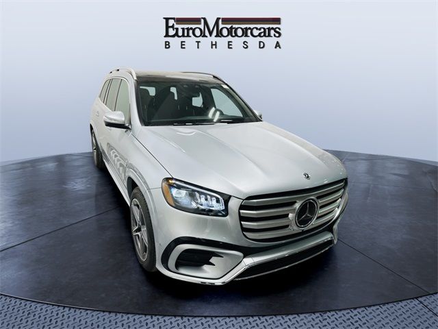 2025 Mercedes-Benz GLS 450