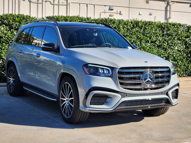 2025 Mercedes-Benz GLS 580