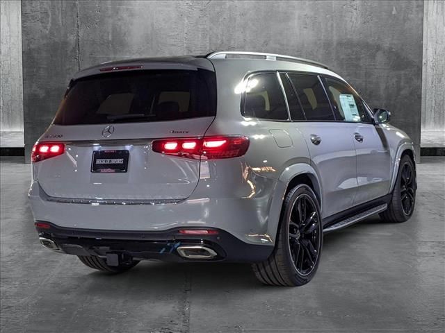 2025 Mercedes-Benz GLS 580