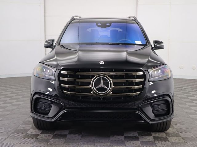 2025 Mercedes-Benz GLS 580