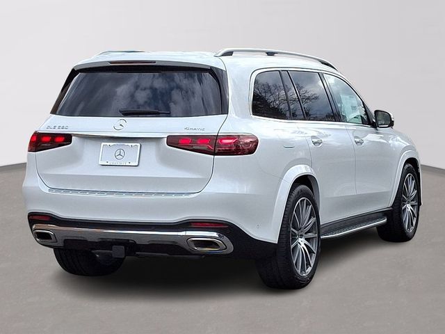 2025 Mercedes-Benz GLS 580