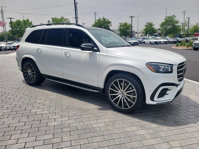 2025 Mercedes-Benz GLS 580