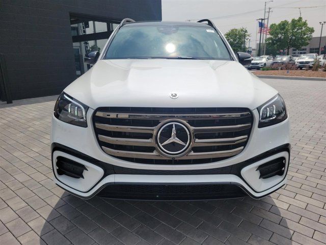 2025 Mercedes-Benz GLS 580
