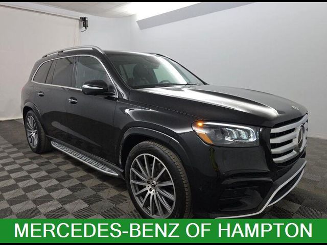 2025 Mercedes-Benz GLS 580