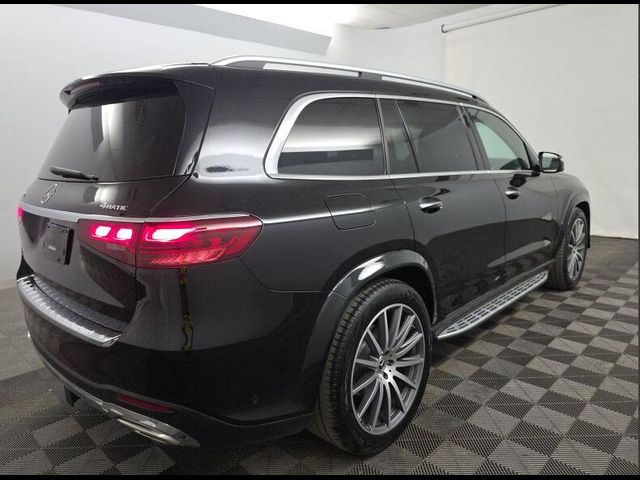 2025 Mercedes-Benz GLS 580